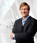 Web design suitable for corporations and entrepreneurs